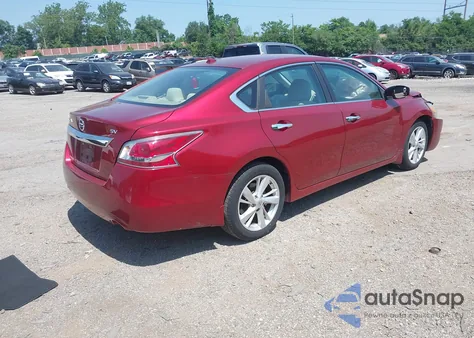2015 Nissan Altima 2.5 Sv из США, поврежденный, VIN 1N4AL3AP1FC212461